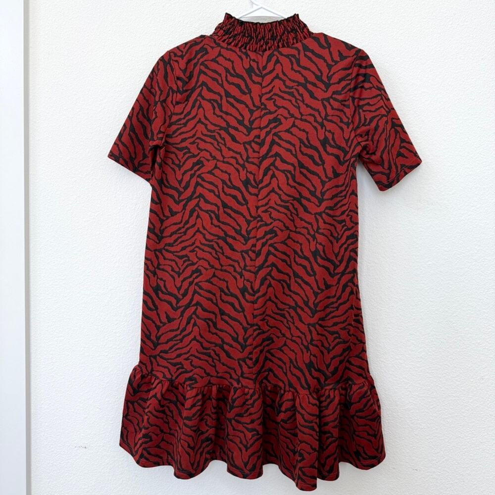 ZARA Animal Print Mini Dress Red Black Short Sleeve‎ Smocked Neck Drop Waist S - Picture 4 of 6